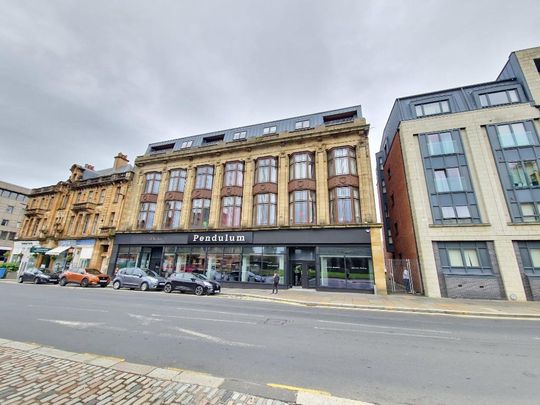 2 bedroom flat to rent - Photo 1
