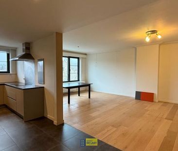 Appartement te huur in Mortsel voor € 1.080 met 2 slaapkamers - Photo 3