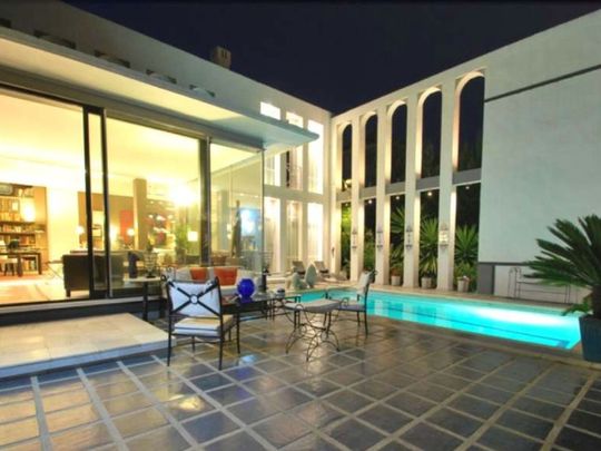 5 bedroom luxury Villa for rent in Nueva Andalucía , las Brisas, Marbella, Malaga, Andalusia - Photo 1