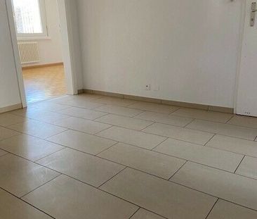 APPARTEMENT DE 5½ PIECES DANS UN QUARTIER FAMILIAL - Foto 4