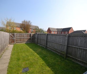 2 bed Mid Terraced House for Rent - Photo 2