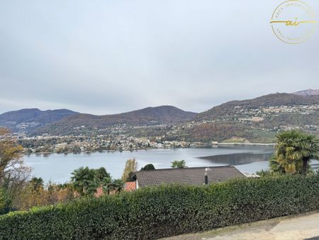 APPARTAMENTO 4.5 LOCALI CON VISTA LAGO - Foto 4
