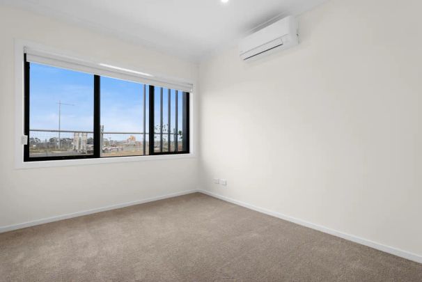 4 Creations Walk, Wyndham Vale VIC 3024 - Photo 1