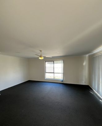Fresh, Easy Rental Living - 13 Elvina Street, Deeragun - Photo 1