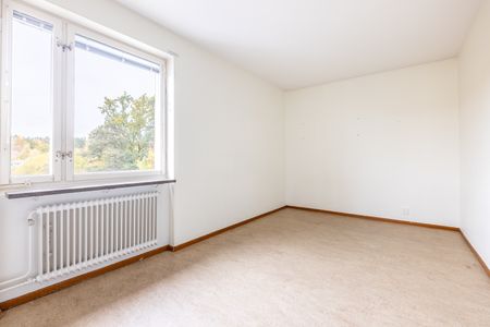 Ängsvägen, Finspång - Photo 2