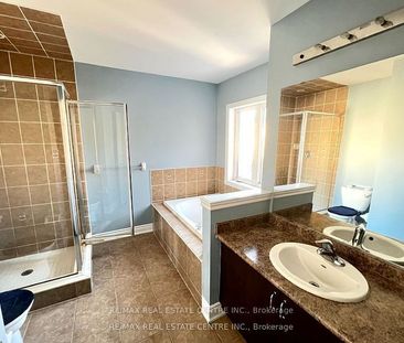 For Lease - 211 Elbern Markell Drive, Brampton, Ontario - Photo 6