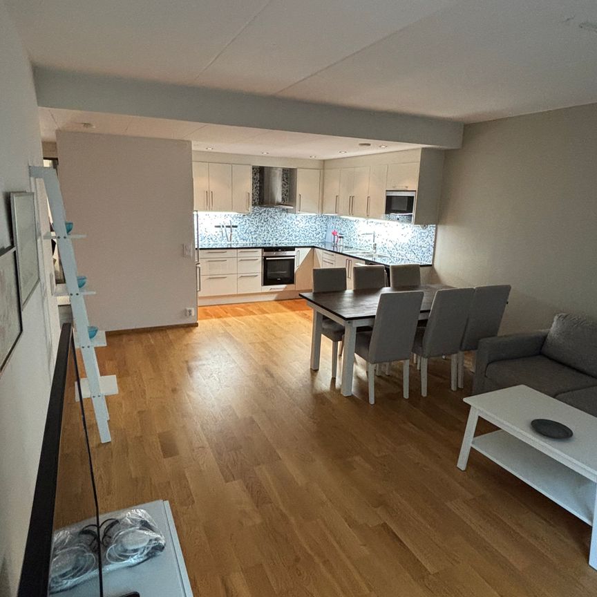 Lilla Marconigatan, Västra Frölunda - Foto 1