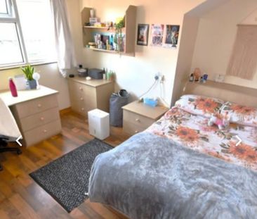 6 Bed - 19 Thornville Terrace, Hyde Park, Leeds - LS6 1JT - Student - Photo 4
