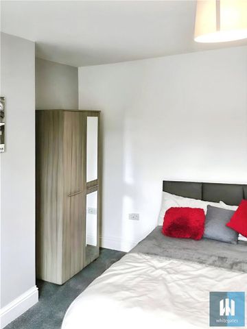 1 bedroom in a house share to rent - Photo 3