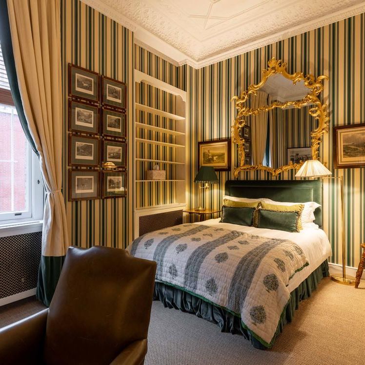 Cadogan Square, Kensington and Chelsea SW1X - Photo 1