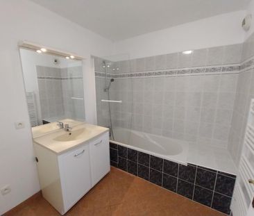 Location Appartement 2 pièces 45m² ARES 33740 - Photo 3