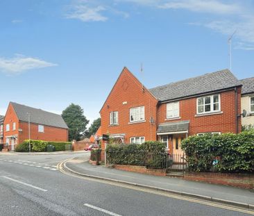 3 bedroom end of terrace house to rent - Photo 6