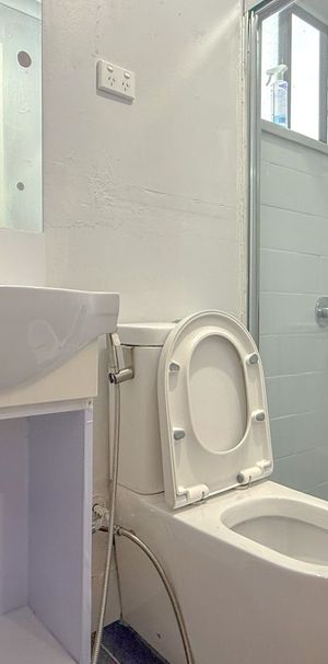 ONE BEDROOM GRANNYFLAT - Photo 2