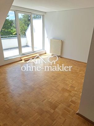 Helle, ruhige u. möblierte 2-Zi.-Dachgeschosswohnung mit Terrasse - Foto 1