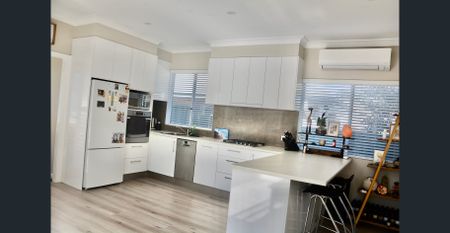 STYLISH AND PRIVATE GRANNY FLAT - Photo 2