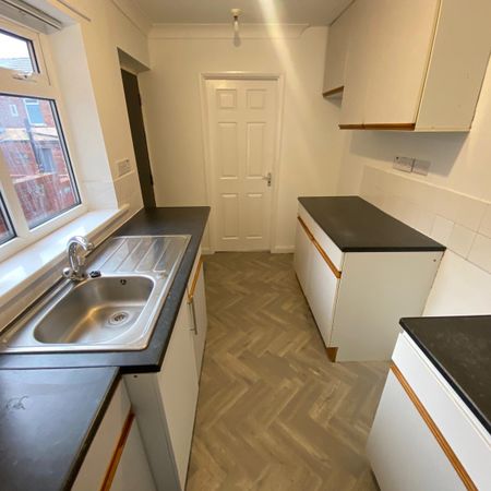 2 bed terraced house to rent in Seventh Street, Blackhall Colliery, Hartlepool, TS27 - Photo 3