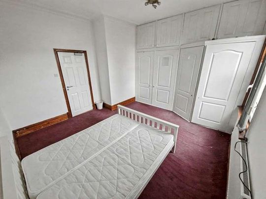 Singleton Road, Salford, M7 - Photo 1