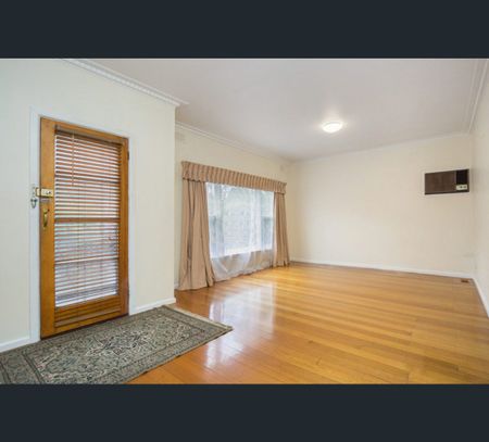 29 Evelyn Road, Ringwood North, Vic 3134 - Photo 4