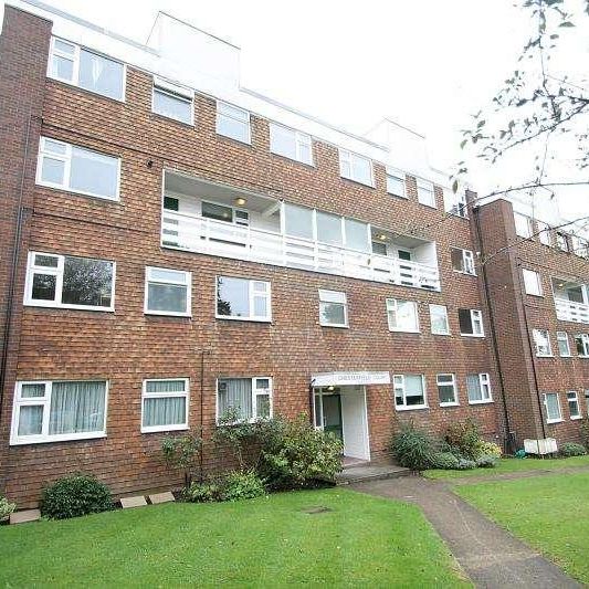 Chesterfield Court, Cranes Park, Surbiton, KT5 - Photo 1