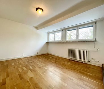 Maisonette-Wohnung | Altbau | 2 Balkone | Einbauküche | Tageslichtbad - Photo 1