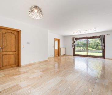 Ruime open bebouwing met 5 slaapkamers - Photo 2