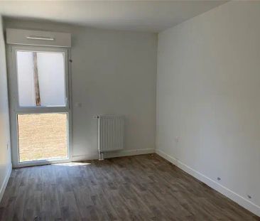 Location appartement 3 pièces - 62.77m² à Caen (14000) - Photo 2