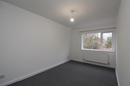 3 bedroom end of terrace house to rent - Photo 5