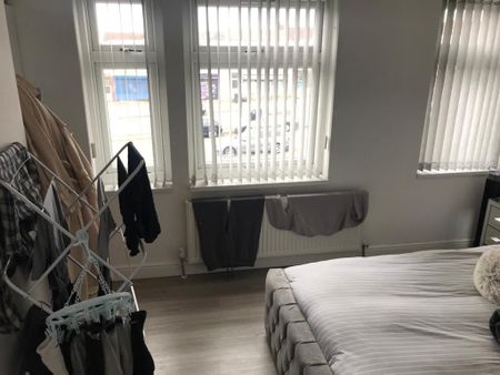 1 Bed Flat, Streetly Road, B23 - Photo 4