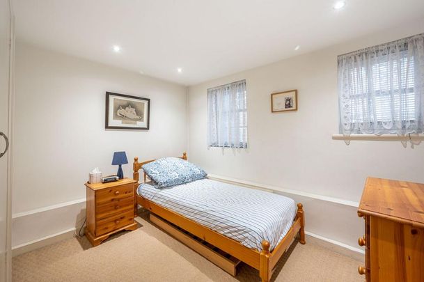 3 bedroom cottage to rent - Photo 1
