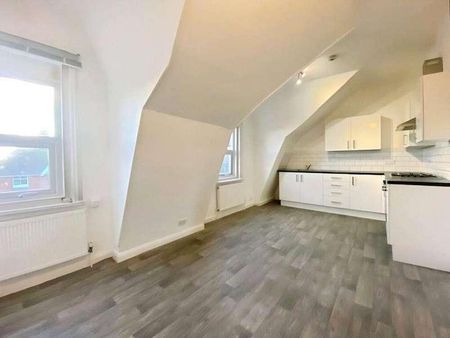 Salisbury Road, Southsea, PO4 - Photo 5