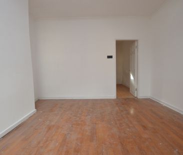 2 Bedroom Terraced House - Photo 3