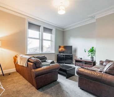 4 bed terraced house to rent in Chillingham Road, Heaton, NE6 - Photo 2