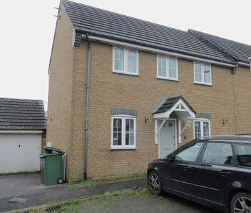 3 bedroom semi-detached house to rent - Photo 5