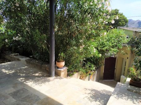 Location Appartement 1 pièce 24m² LA CIOTAT 13600 - Photo 5
