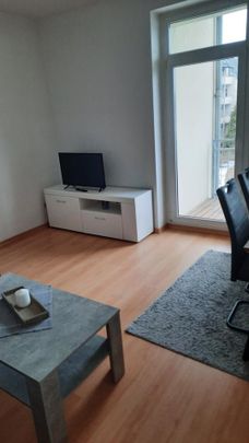 Erstbezug 2 Zi-Wohnung neu möbliert, neues Bad, Balkon Chemnitz - Photo 1