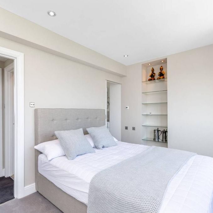 2 bedroom flat to rent - Photo 1