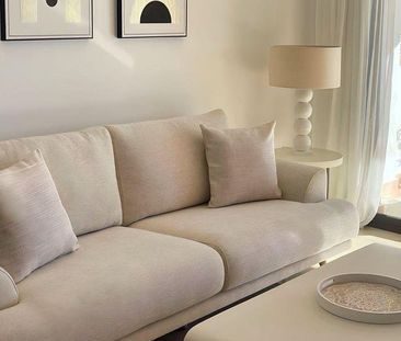 Luxury Apartment for rent in Benahavís, Spain - Photo 4