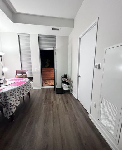 For Lease - 3 Rosewater Street Unit# 117W, Richmond Hill, Ontario - Photo 4