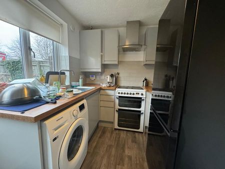 6 Armitage Close- Brand New Refurb with DrivewayLoughborough - Photo 2