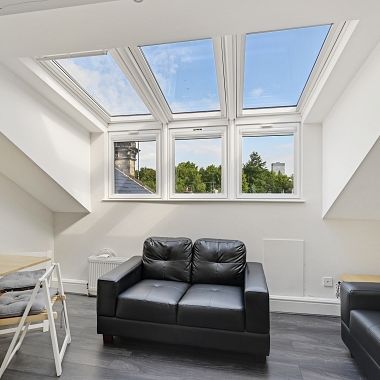 Unique 5-Bed Ensuite Student Apartment with Free Parking & Large Communal Garden in Sheffield - Photo 1