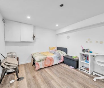 For Lease - 313 Patricia Avenue, Toronto, Ontario - Photo 6