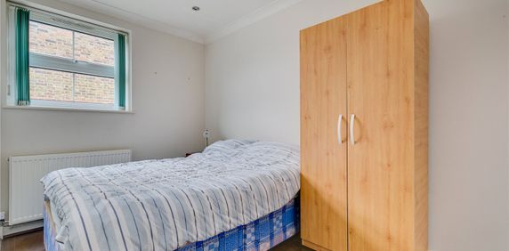 Salusbury Road, Queens Park, NW6, London - Photo 2