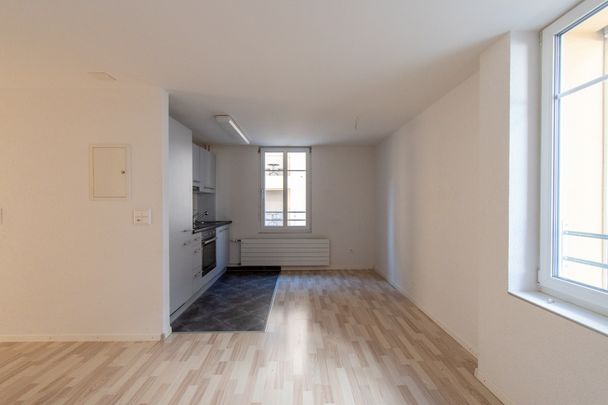 Zentrale 2.5 Zimmer-Wohnung Wohnung Nähe Uni/Bahnhof/Stadtzentrum - Foto 1