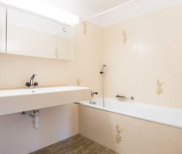 2.5 Zimmer, 67 m², 3. Stock - Photo 3