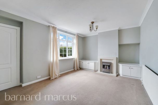 St Benets Grove, Carshalton - Photo 1