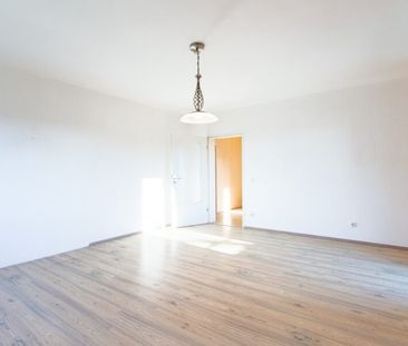 Blömker! Modernisierte 2,5-Zimmer Wohnung mit Balkon im 1. OG in GE... - Foto 2