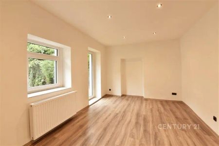 Pronájem moderního bytu 2+kk po kompletní rekonstrukci – Vimperk, Jirchářská - Photo 2