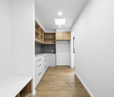50 Shortridge Dr, Lucas VIC 3350 - Photo 2