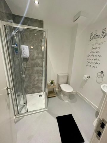 Studio to rent - Photo 5