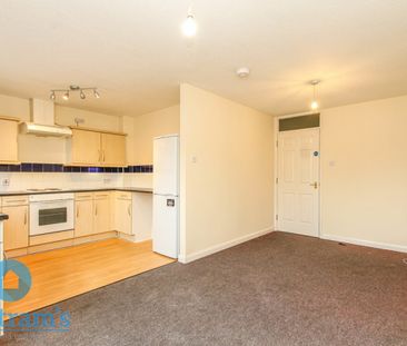 2 bed Apartment for Rent - Photo 6